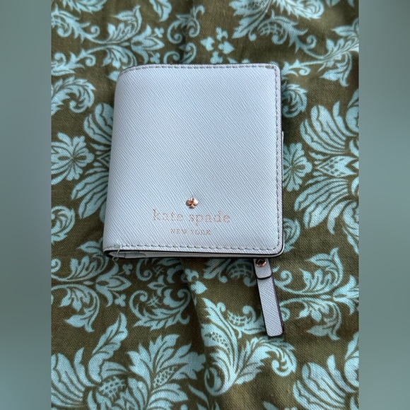 ♠️ Kate Spade Mini Wallet - Picture 2 of 7